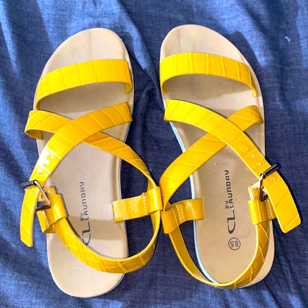 Ross brand, 8.5, comfortable to wear, only worn once.